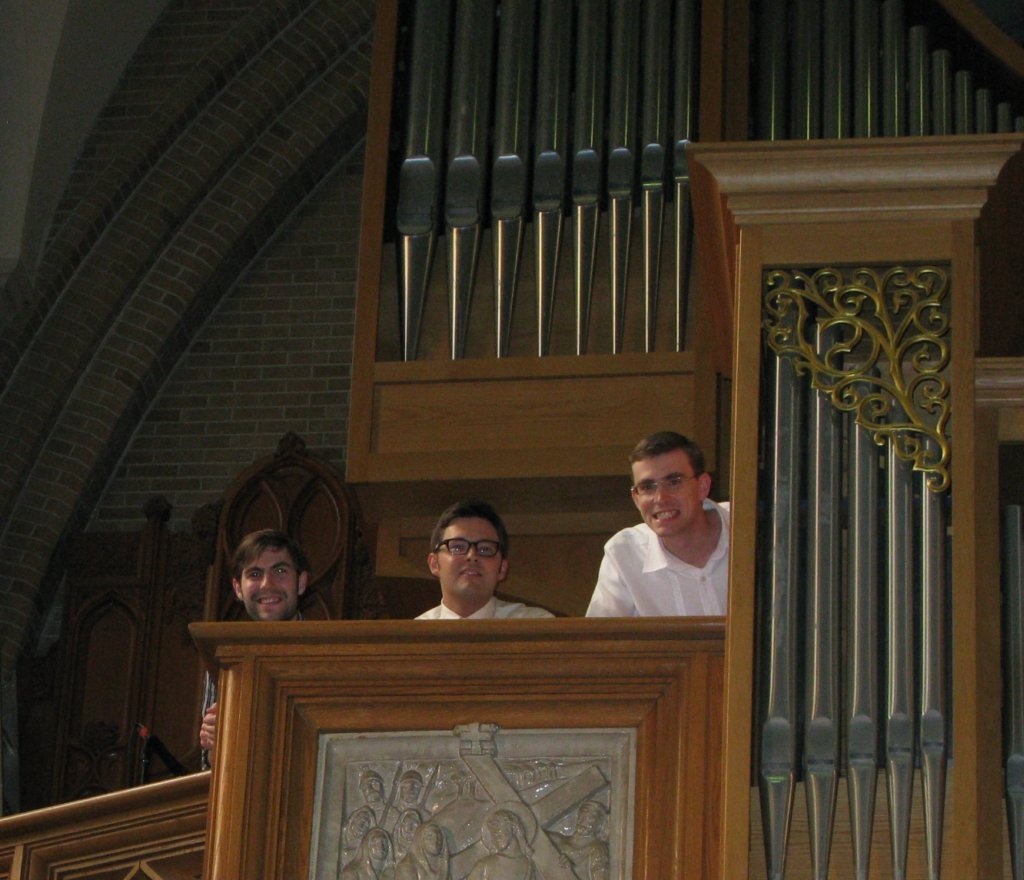 photo3.jpg