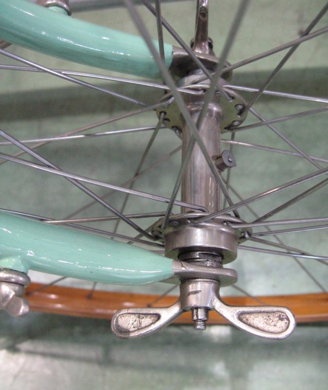 bianchi_w_wood_fenders_5.jpg