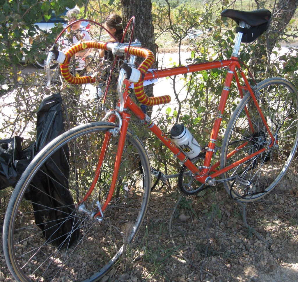 gloria_bike.jpg